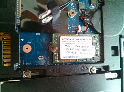 HP Elitebook 840 G1 SSD M.2 socket .